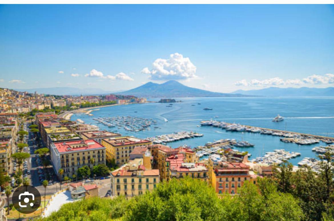 Briante House Bed & Breakfast Napoli Eksteriør bilde